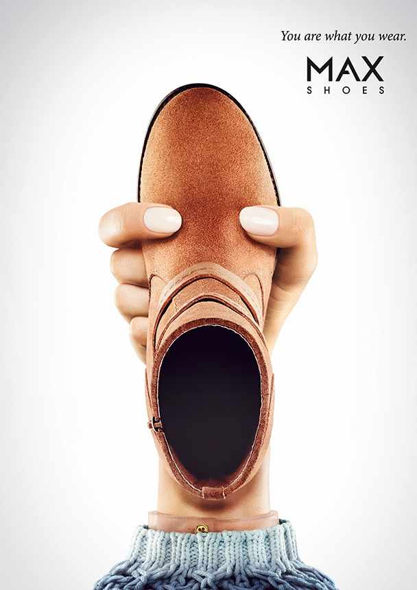上海廣告設計公司——MAX Shoes 麥斯鞋業鞋子平面廣告創意設計——休閑翻皮皮鞋廣告