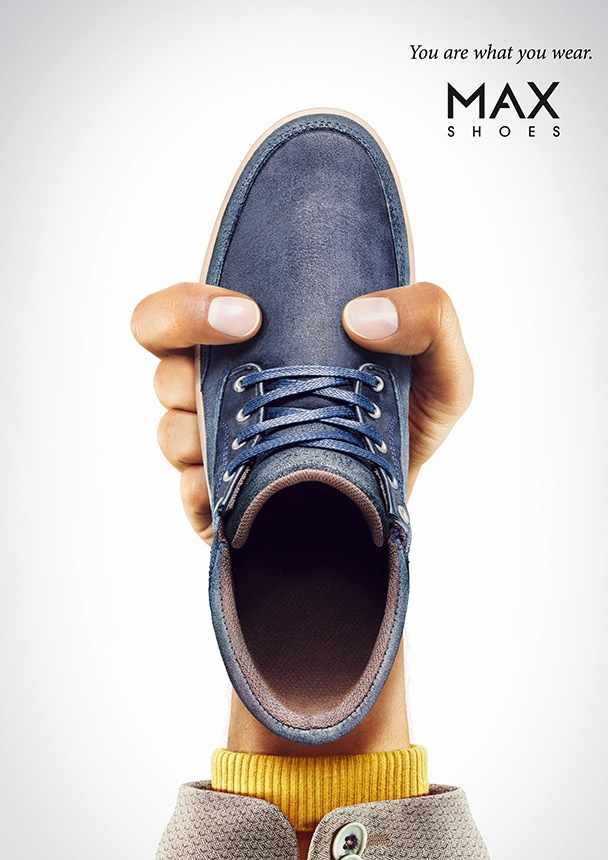 上海廣告設計公司——MAX Shoes 麥斯鞋業鞋子平面廣告創意設計——休閑帆布鞋廣告