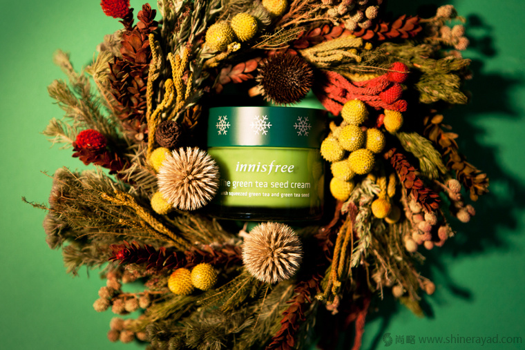 11上海包裝設(shè)計公司-韓國 Innisfree 女性化妝品護膚品品牌圣誕節(jié)日裝包裝設(shè)計 11上海包裝設(shè)計公司-韓國 Innisfree 女性化妝品護膚品品牌圣誕節(jié)日裝包裝設(shè)計