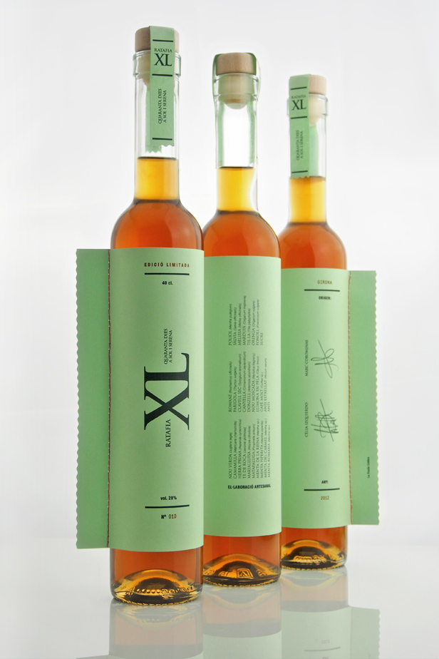 XL Ratafia 果酒簡約包裝設計1