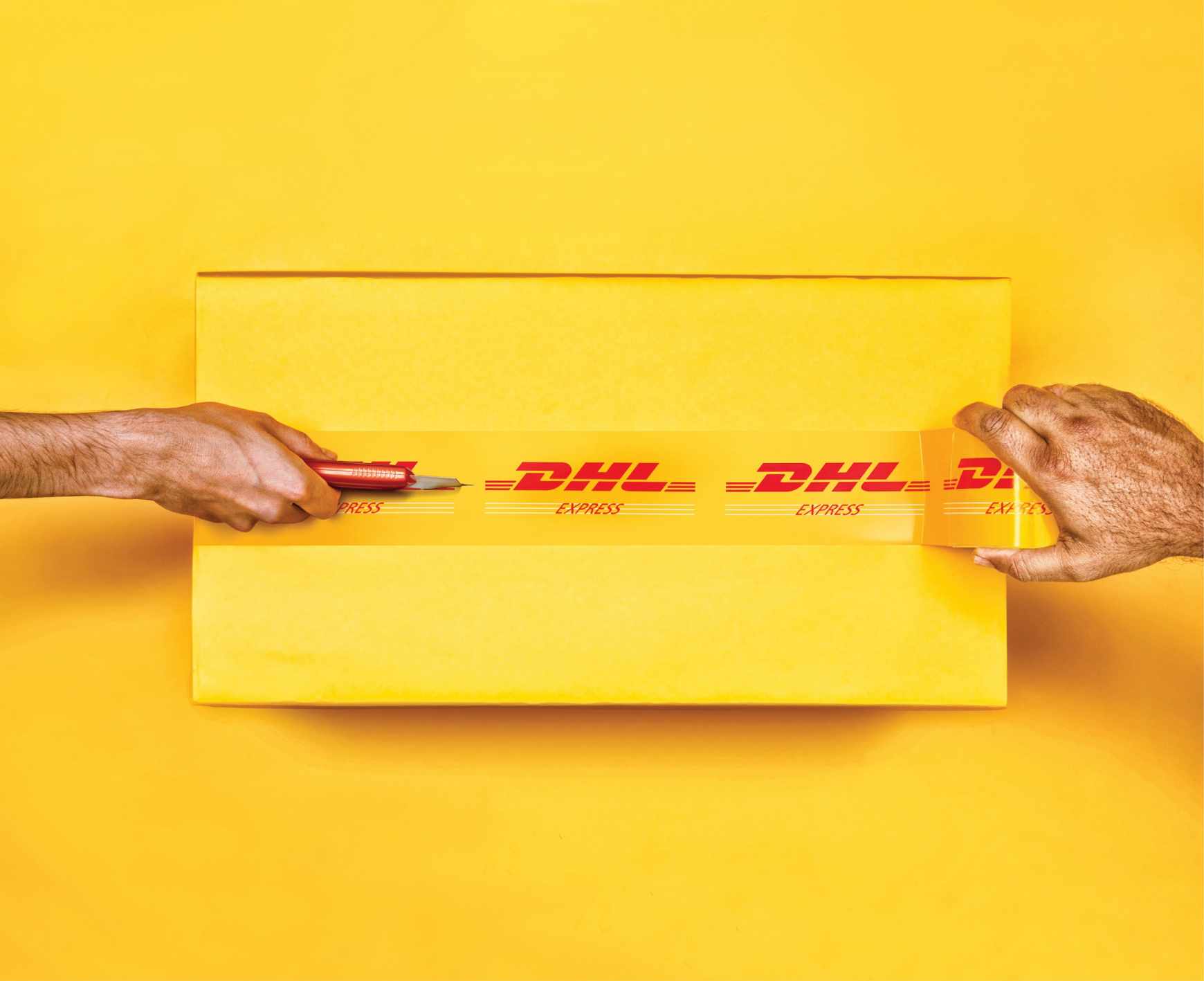 DHL快遞平面創意廣告設計手篇-上海廣告設計公司國外廣告欣賞1