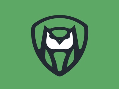 綠色貓頭鷹加盾牌logo設計