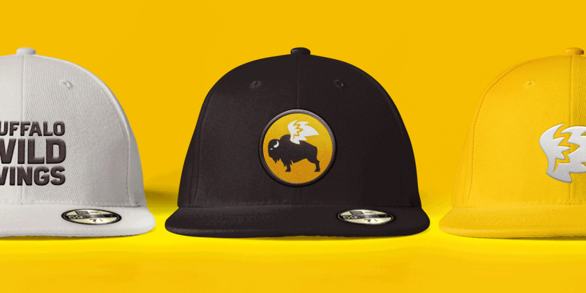 Buffalo Wild Wings體育酒吧新logo設計，帶翅膀的水牛形象