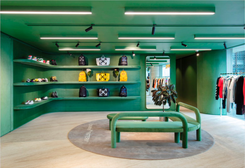 K11 Musea 服裝店鋪空間設計，柔軟形狀和溫暖材料為標志的店鋪設計