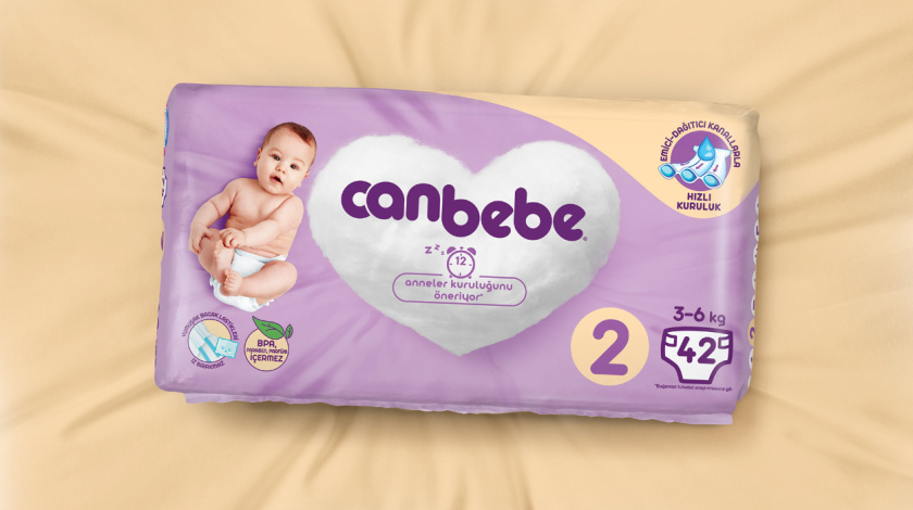 Canbebe 坎貝嬰兒尿布包裝設(shè)計(jì)，一團(tuán)心形的棉花圖案+嬰兒照片