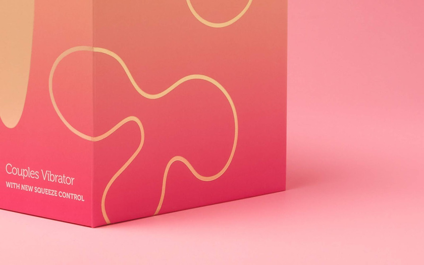 We-Vibe 情侶振動器情趣用品包裝設計，豪華金箔風格