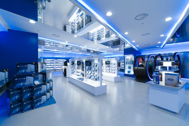 PlayStation 品牌電競游戲設(shè)備線下店鋪空間設(shè)計，藍(lán)色科技風(fēng)格