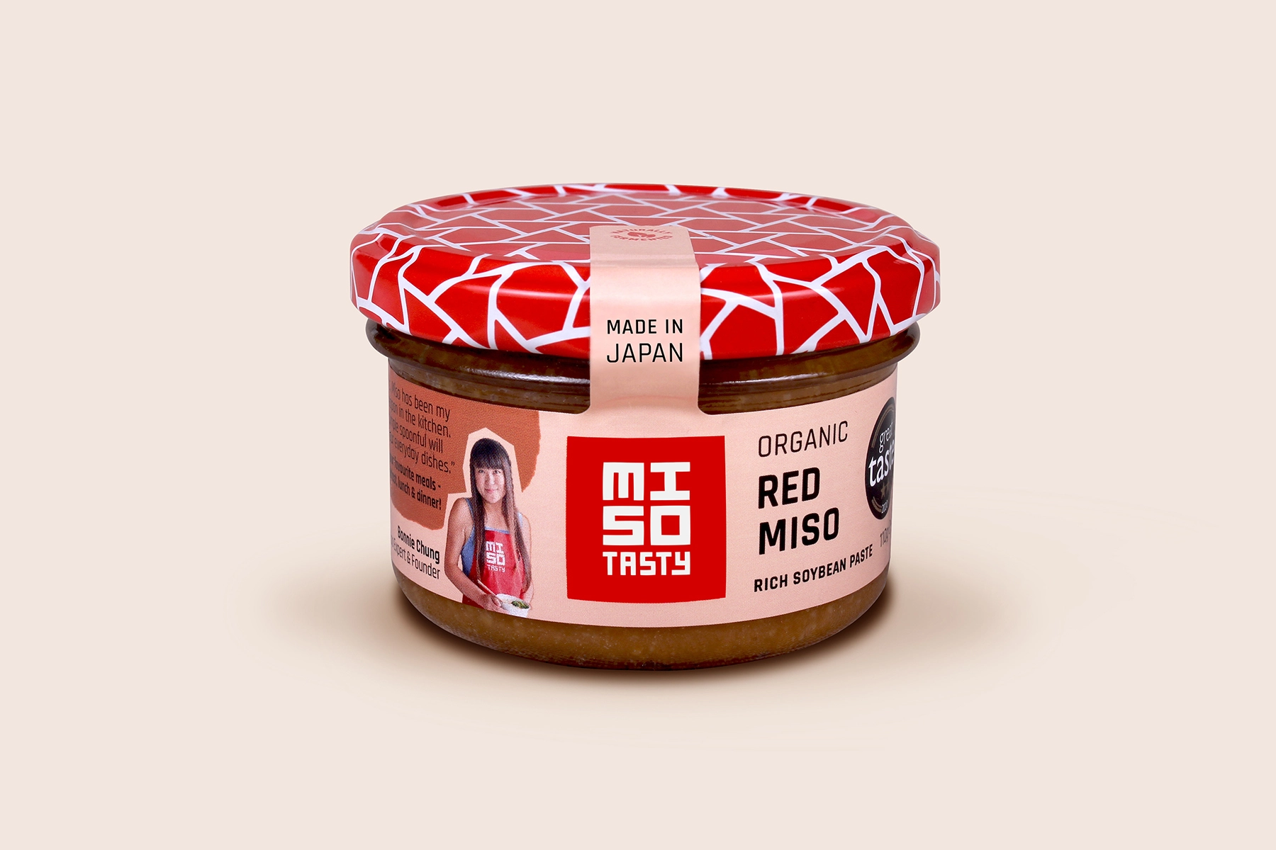 Miso Tasty日式味增調味品包裝設計，突出品牌logo與三角組合圖案識別元素