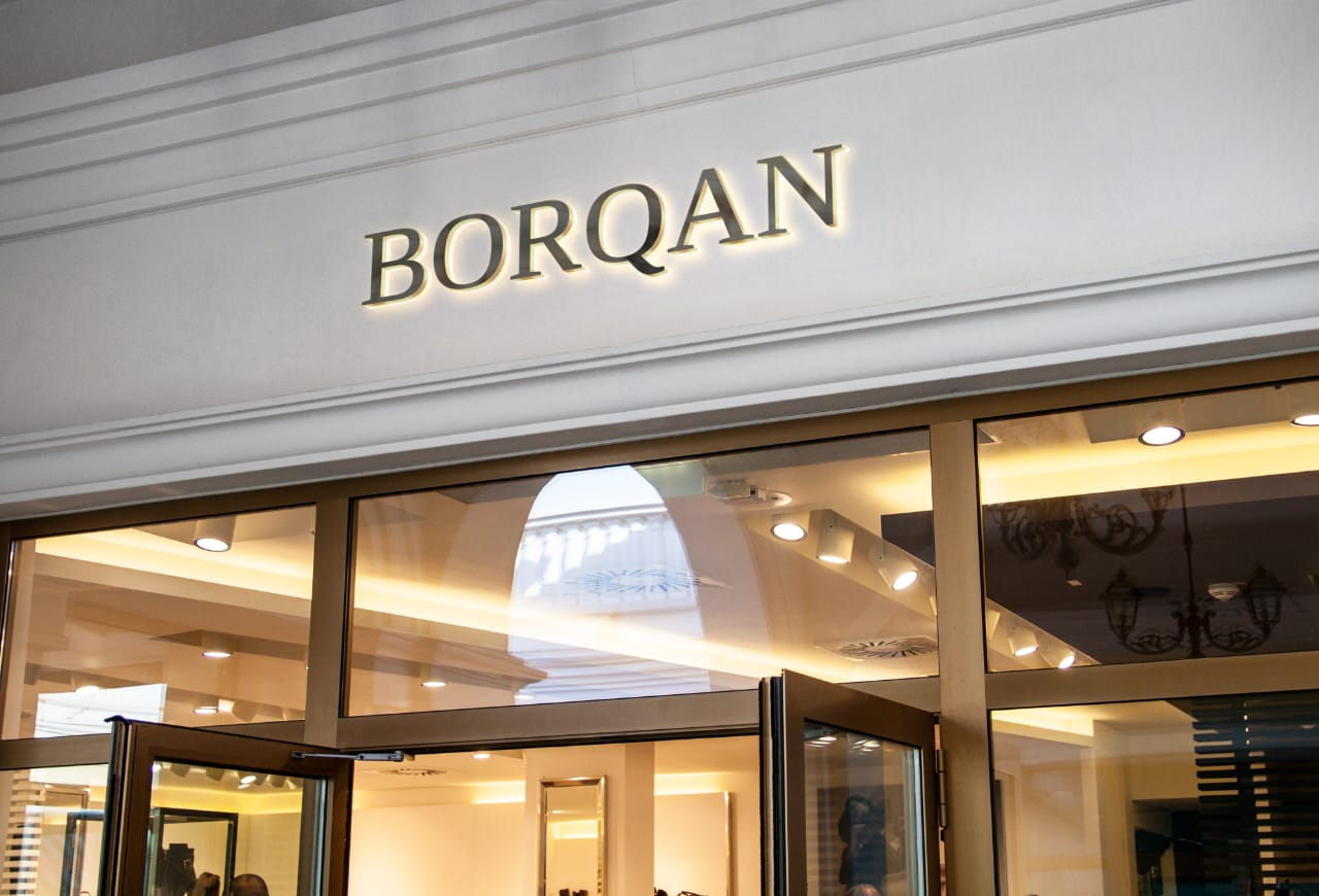 Borqan珠寶品牌logo形象設(shè)計,兩個字母B合并負空間星形
